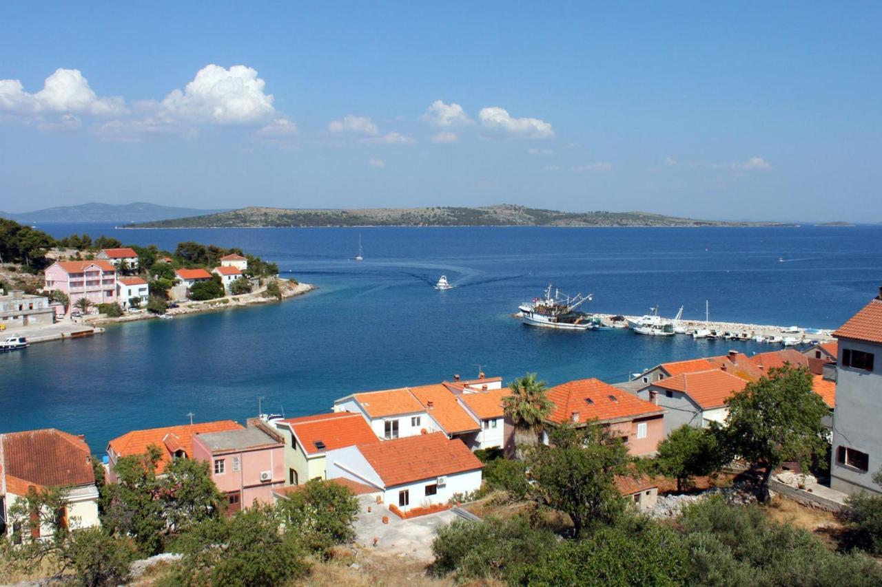 Apartments With A Parking Space Sali, Dugi Otok - 8136 Buitenkant foto