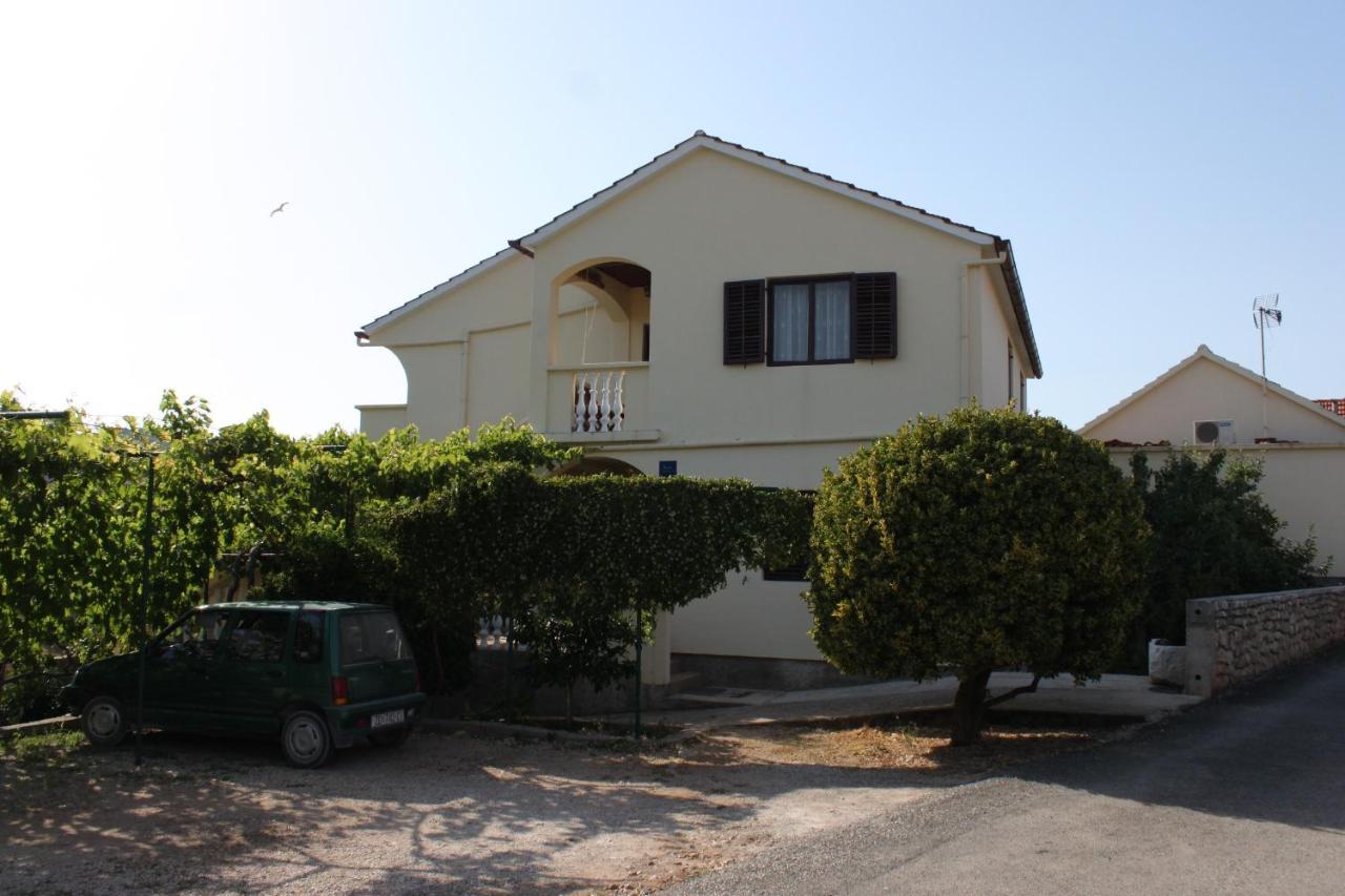 Apartments With A Parking Space Sali, Dugi Otok - 8136 Buitenkant foto